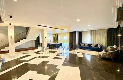 Villa - 5 Bedrooms - 4 Bathrooms for sale in Hyde Park - 5th Settlement Compounds - The 5th Settlement - New Cairo City - Cairo