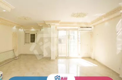 شقة - 3 غرف نوم - 2 حمامات للبيع في شارع المشير احمد اسماعيل - سيدي جابر - حي شرق - الاسكندرية