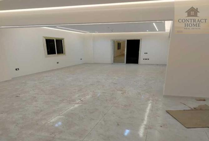 8297510 - Property Main Image