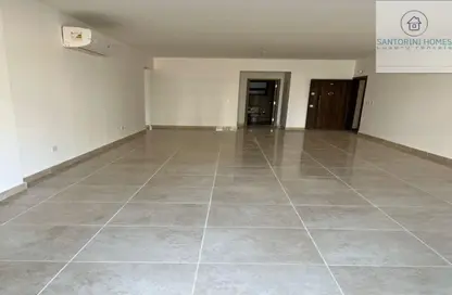 شقة - 3 غرف نوم - 3 حمامات للايجار في مون ريزيدنس - فيفث سكوير - التجمع الخامس - مدينة القاهرة الجديدة - القاهرة