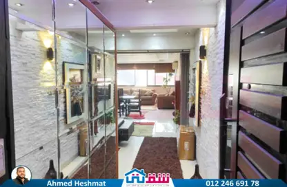 Duplex - 3 Bedrooms - 2 Bathrooms for sale in Camp Chezar - Hay Wasat - Alexandria