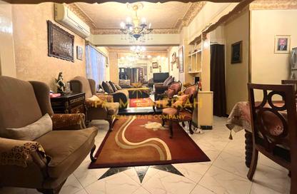 Apartment - 2 Bedrooms - 1 Bathroom for sale in Laurent - Hay Sharq - Alexandria