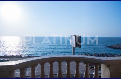 Apartment - 3 Bedrooms - 4 Bathrooms for rent in Al Geish Road - Laurent - Hay Sharq - Alexandria