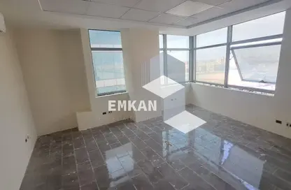 Office Space - Studio - 3 Bathrooms for rent in Rayhana Residence - Zahraa El Maadi - Hay El Maadi - Cairo