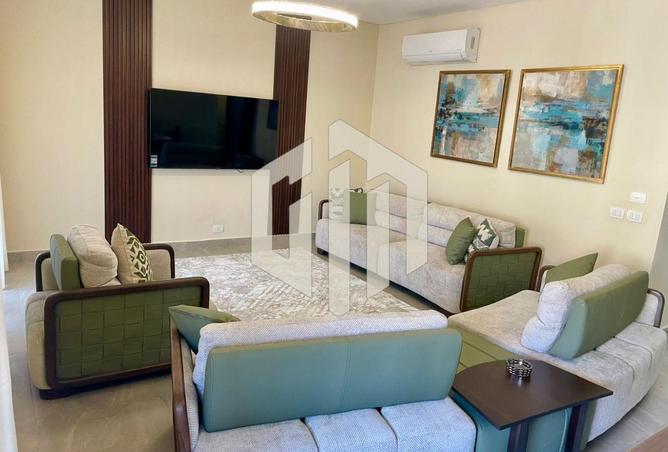 8400696 - Property Image 2