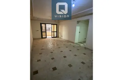 Apartment - 3 Bedrooms - 1 Bathroom for rent in Zahraa El Maadi - Hay El Maadi - Cairo
