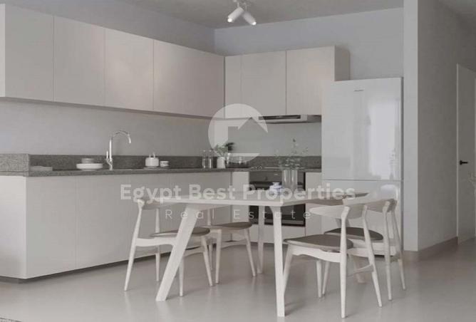 8052032 - Property Image 3