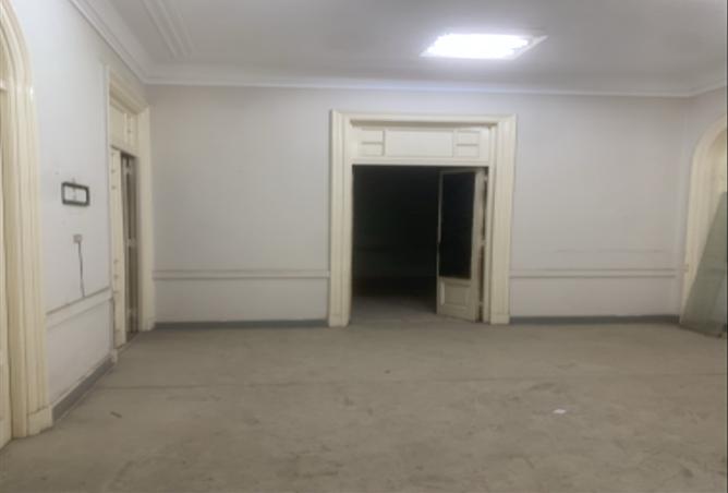 8403494 - Property Image 2