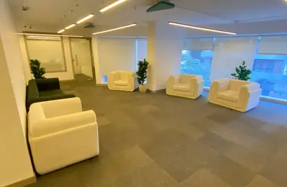Office Space - Studio - 4 Bathrooms for rent in Degla Square - Degla - Hay El Maadi - Cairo