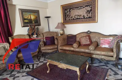 Apartment - 3 Bedrooms - 2 Bathrooms for rent in Abd Al Aziz Essa St. - 10th Zone - Nasr City - Cairo