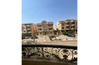 Apartment - 3 Bedrooms - 2 Bathrooms for sale in Street 53 - District 2 - The 5th Settlement - New Cairo City - Cairo