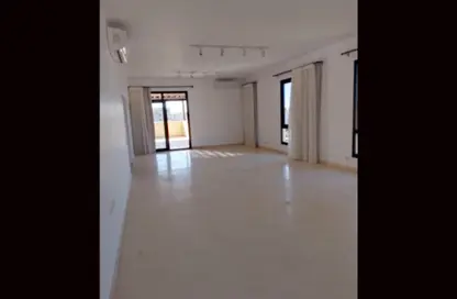 (بنتهاوس  (روف - 4 غرف نوم - 4 حمامات للايجار في أو ويست - كمبوندات 6 أكتوبر - مدينة 6 أكتوبر - الجيزة