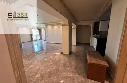 Apartment - 4 Bedrooms - 3 Bathrooms for sale in Taj City - 5th Settlement Compounds - The 5th Settlement - New Cairo City - Cairo