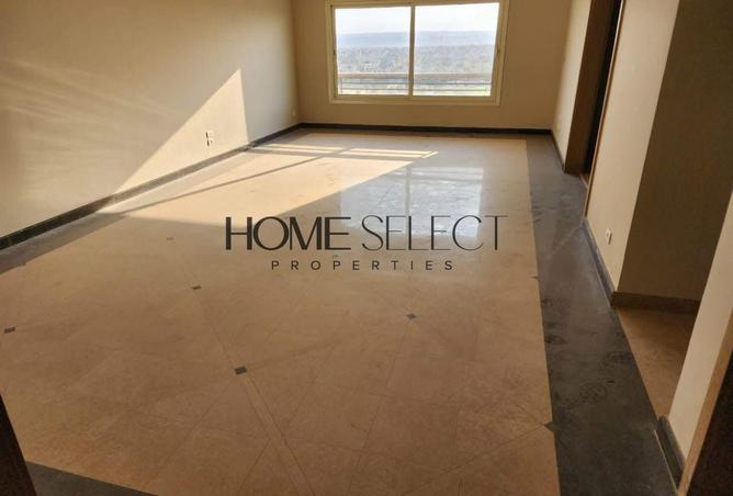 8118818 - Property Image 2