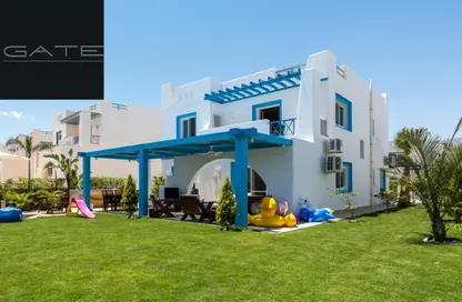 Chalet - 3 Bedrooms - 3 Bathrooms for sale in Mountain View - Ras Al Hekma - North Coast