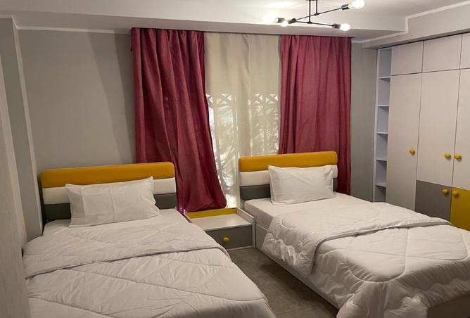 8223239 - Property Image 3