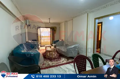 Apartment - 3 Bedrooms - 2 Bathrooms for rent in Al Hegaz St. - Ibrahimia - Hay Wasat - Alexandria