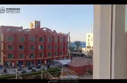 شقة - 3 غرف نوم - 1 حمام للبيع في شارع شيراتون - الغردقة - محافظة البحر الاحمر