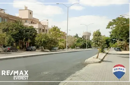 شقة - 3 غرف نوم - 2 حمامات للبيع في الحي المتميز - مدينة 6 أكتوبر - الجيزة