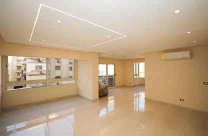 شقة - 2 غرف نوم - 1 حمام للبيع في طريق الاوتوستراد - النصر - حي طرة - القاهرة