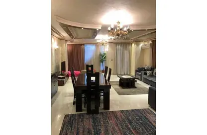 شقة - 3 غرف نوم - 2 حمامات للايجار في شارع أحمد عرابي - المهندسين - الجيزة