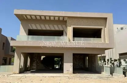 فيلا - 5 غرف نوم - 5 حمامات للبيع في نيو جيزة - طريق مصر اسكندرية الصحراوي - مدينة 6 أكتوبر - الجيزة