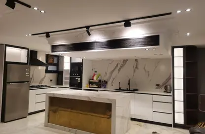 شقة - 2 غرف نوم - 2 حمامات للايجار في ازاد - كمبوندات التجمع الخامس - التجمع الخامس - مدينة القاهرة الجديدة - القاهرة شقة - 2 غرف نوم - 2 حمامات للايجار في ازاد - كمبوندات التجمع الخامس - التجمع الخامس - مدينة القاهرة الجديدة - القاهرة