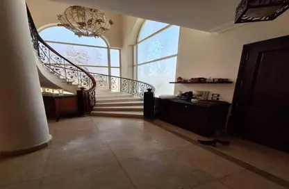 Villa - 6 Bedrooms - 4 Bathrooms for rent in Royal Hills - Al Motamayez District - 6 October City - Giza