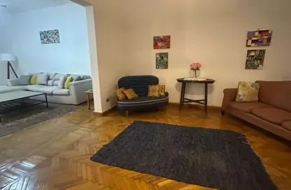 Apartment - 4 Bedrooms - 2 Bathrooms for sale in Al Malek El Fadl St. - Zamalek - Cairo