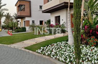 Villa - 4 Bedrooms - 5 Bathrooms for sale in Azzar - 5th Settlement Compounds - The 5th Settlement - New Cairo City - Cairo