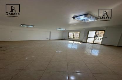 Apartment - 3 Bedrooms - 2 Bathrooms for rent in Masaken Sheraton - Sheraton Al Matar - El Nozha - Cairo