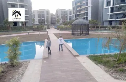 Apartment - 2 Bedrooms - 2 Bathrooms for sale in Hadayek October - 6 October City - Giza