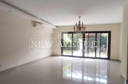 Townhouse - 2 Bedrooms - 3 Bathrooms for sale in The Residences - New Cairo City - Cairo