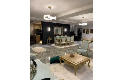 فيلا - 3 غرف نوم - 3 حمامات للايجار في پريڤادو - مدينتي - القاهرة