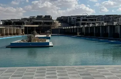 شاليه - 3 غرف نوم - 2 حمامات للبيع في دايركشن وايت - راس الحكمة - الساحل الشمالي
