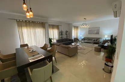 شقة - 3 غرف نوم - 3 حمامات للبيع في مون ريزيدنس - فيفث سكوير - التجمع الخامس - مدينة القاهرة الجديدة - القاهرة