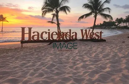 Chalet - 3 Bedrooms - 4 Bathrooms for sale in Hacienda West - Ras Al Hekma - North Coast