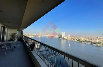 Apartment - 4 Bedrooms - 5 Bathrooms for sale in Al Nile  St. - Giza District - Ganoub El Giza - Giza