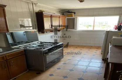 Apartment - 3 Bedrooms - 2 Bathrooms for sale in Al Galaa Bridge - Almazah - Heliopolis - Masr El Gedida - Cairo