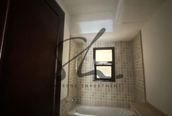 8539476 - Property Image 2