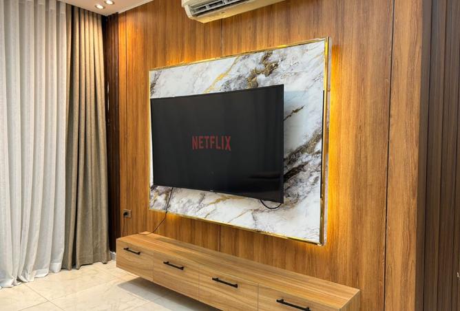 8357027 - Property Image 2