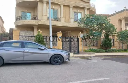 Duplex - 3 Bedrooms - 2 Bathrooms for sale in East The Academy - New Cairo City - Cairo