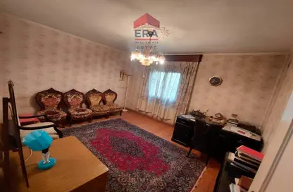 Apartment - 3 Bedrooms - 2 Bathrooms for sale in Heliopolis - Masr El Gedida - Cairo