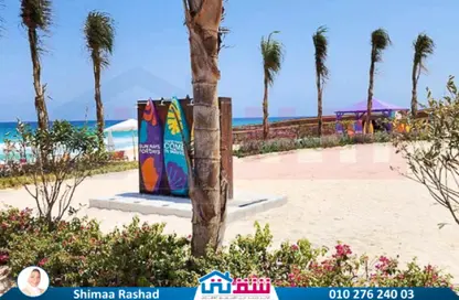 Chalet - 2 Bedrooms - 2 Bathrooms for sale in Jefaira - Ras Al Hekma - North Coast