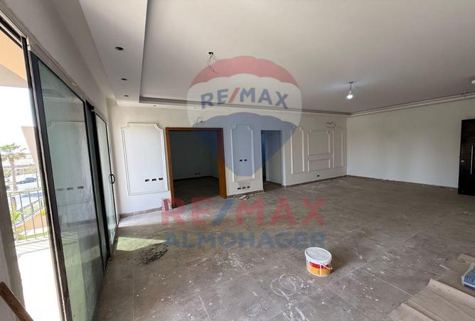 7977406 - Property Image 2