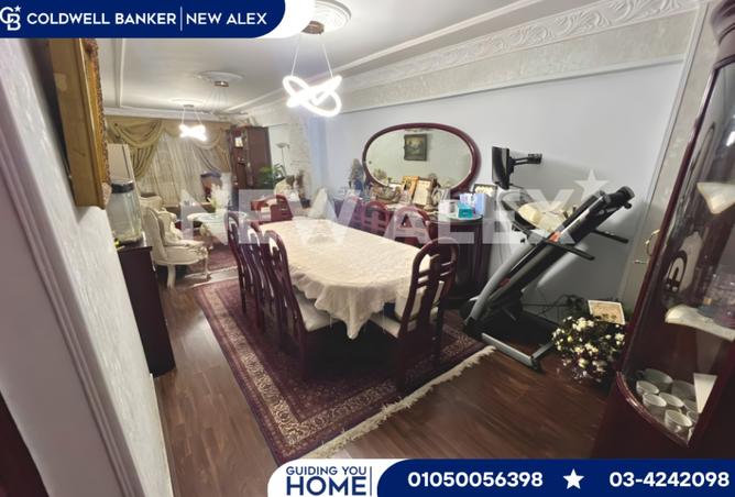 8070526 - Property Image 2