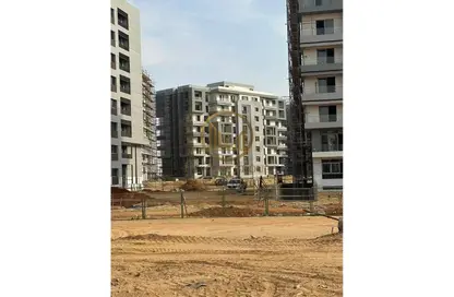 Apartment - 2 Bedrooms - 2 Bathrooms for sale in Bleu Vert - New Capital Compounds - New Capital City - Cairo
