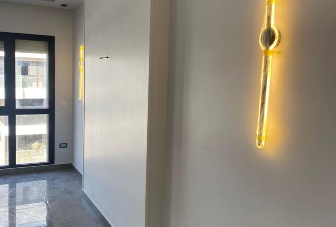 7921092 - Property Image 3