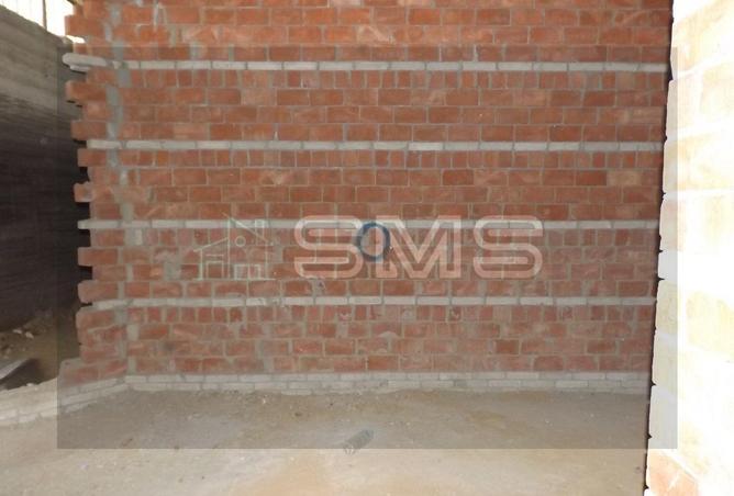 8183839 - Property Image 2