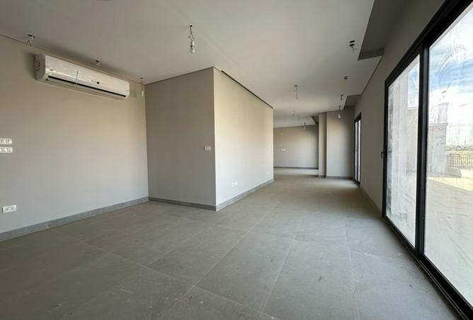 8251413 - Property Image 3